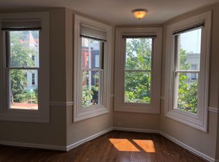 427 7th St SE APT 2, Washington, DC 20003