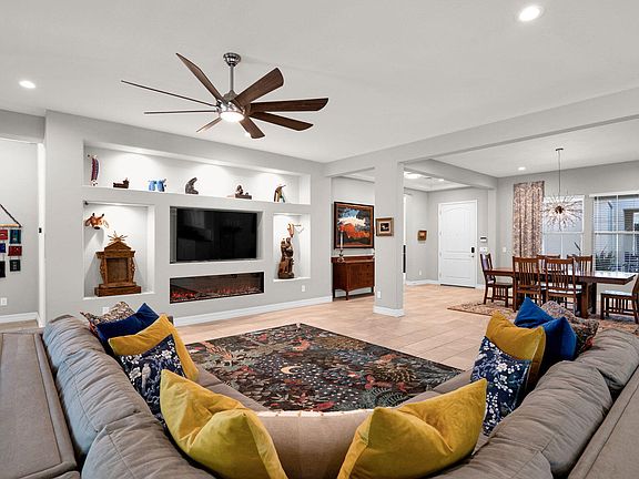 4th image of 7114 W LUDLOW Drive