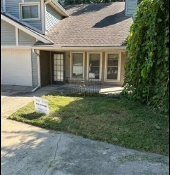 1213 E R D Mize Rd