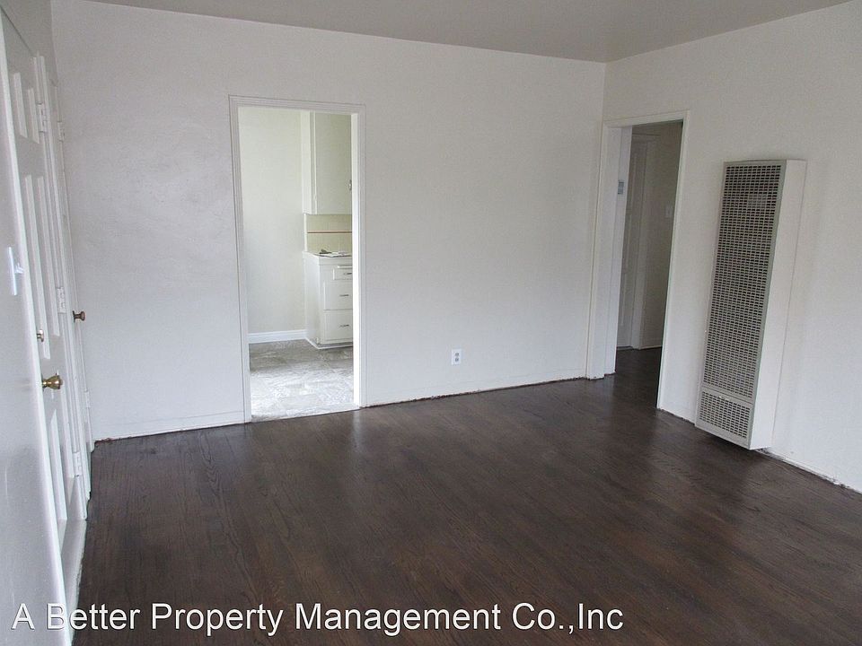 1st image of 430 W 17th St #9995575
