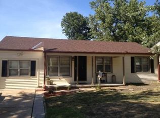 5930 E Bellaire Ave, Wichita, KS 67218