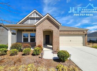 4227 Canopy Creek Dr, Denver, NC 28037