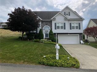 118 Joseph Vito Dr, Jeannette, PA