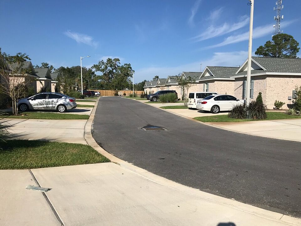 Located on a private court.
Quiet and Peaceful