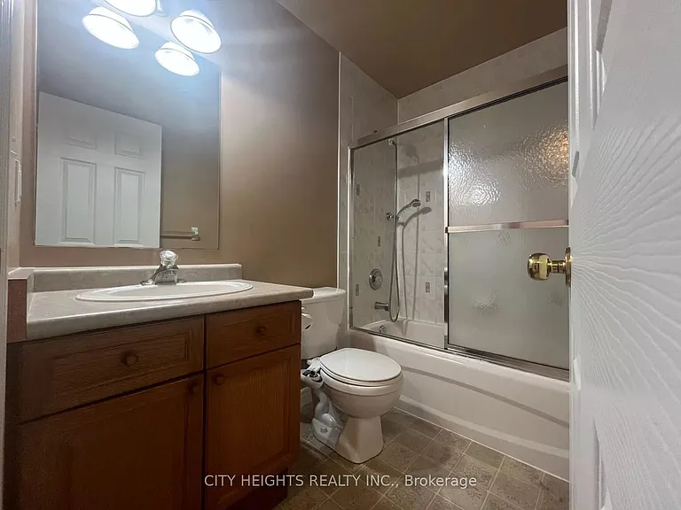 555 Grasslands Ct — Photo 23