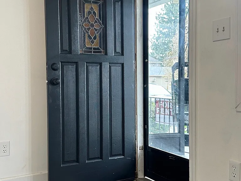 New Grant St — Photo 25