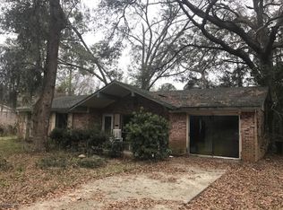 61 Savannah Hwy, Beaufort, SC 29906