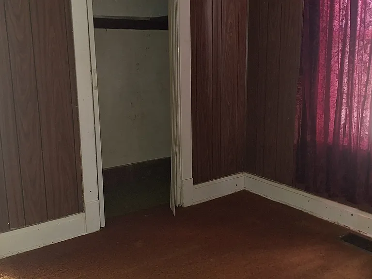 417 Anderson St — Photo 7