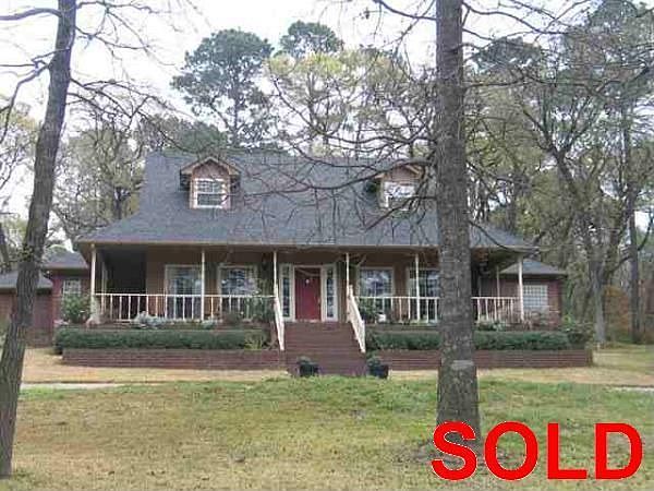 2nd image of 23508 Lakeview Dr