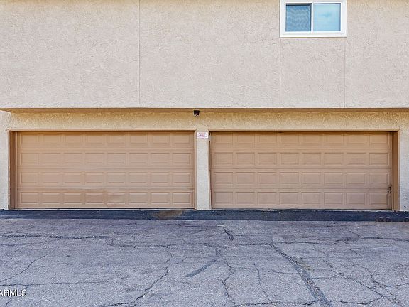 4th image of 8122 N 33rd Ave