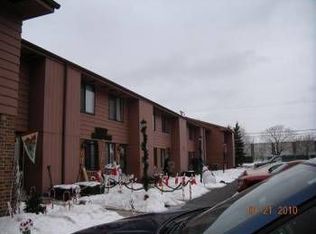 1401 Oakes Rd UNIT 7, Racine, WI 53406