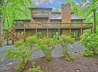 50 Wedge Dr, Lake Ariel, PA 18436