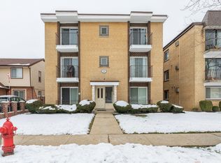905 Graceland Ave APT 9, Des Plaines, IL 60016