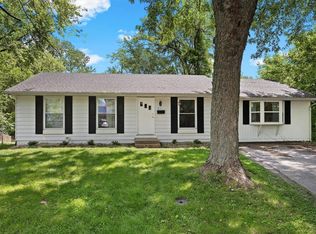 911 Juniper Dr, O Fallon, IL 62269