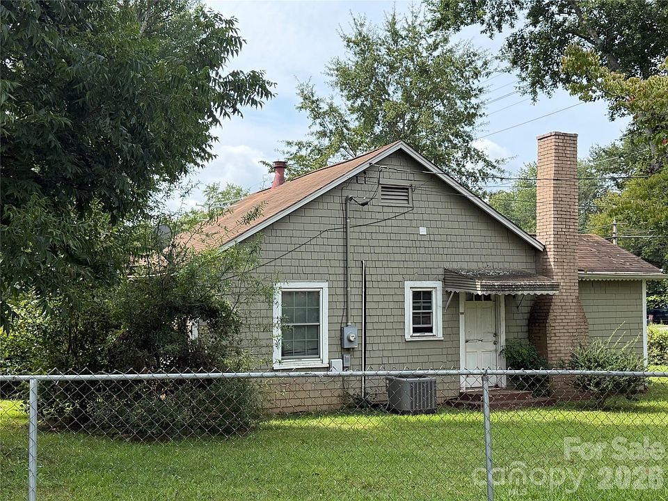 1st image of 462 Spindale St