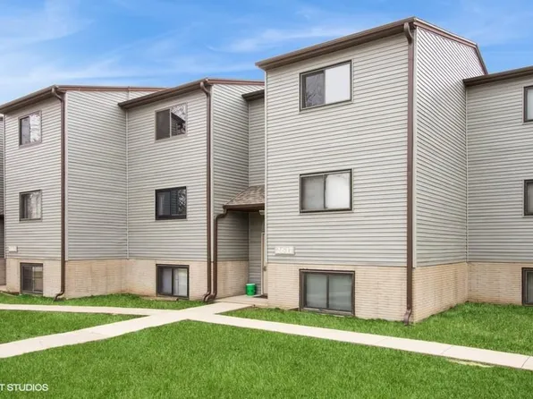 2617 Westwinds Dr APT 2, Iowa City, IA 52246