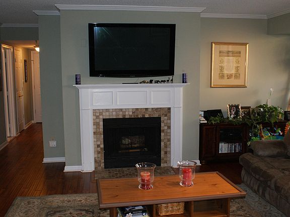 4th image of 4808 Moorland Ln #Penthouse 1204