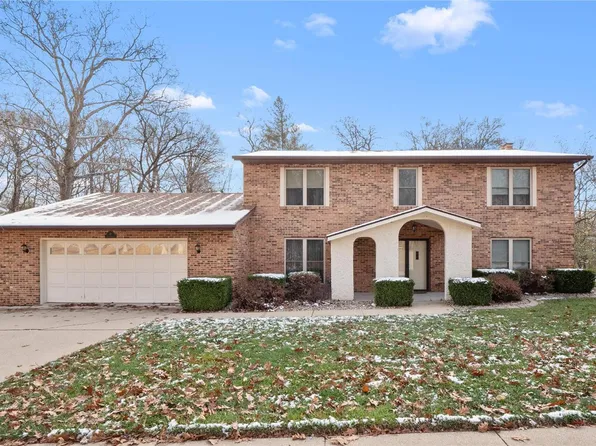 17 Shallowbrook Dr, O Fallon, IL 62269