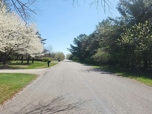 4th image of 1789 E Erickson Rd