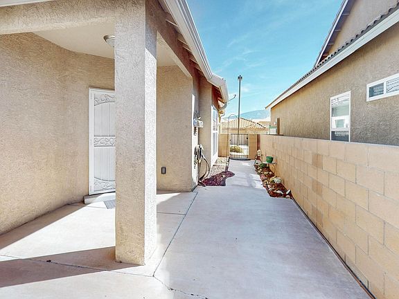 5th image of 821 Palo Duro Dr NE