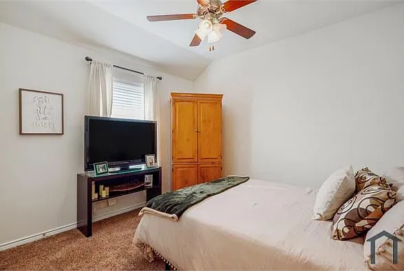 2429 Dolostone Dr — Photo 27