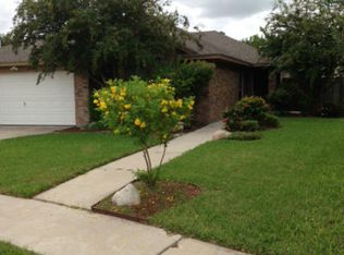 2300 Willow Dr, Portland, TX 78374
