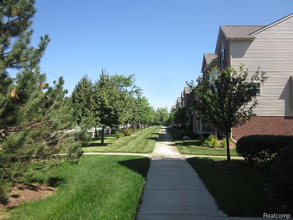 3rd image of 6344 Trumpeter Ln #2