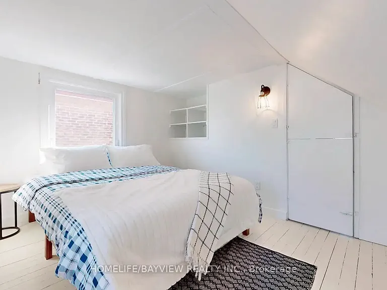 316 Silverthorn Ave — Photo 9
