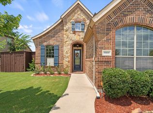 633 Stevenson Dr, Fate, TX 75087