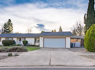 402 Sutter Ave, Medford, OR 97504