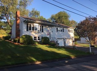 123 Anderson Dr, Methuen, MA 01844