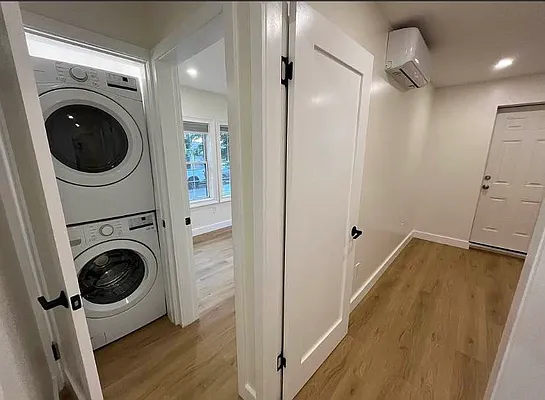 Rented by Voro, LLC | media 11