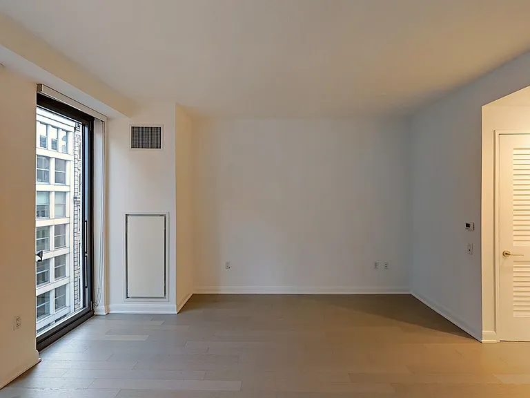 7 W 21st St #1006 — Photo 5