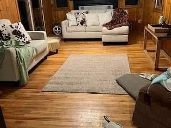 86 Dudley St, Presque Isle, ME 04769