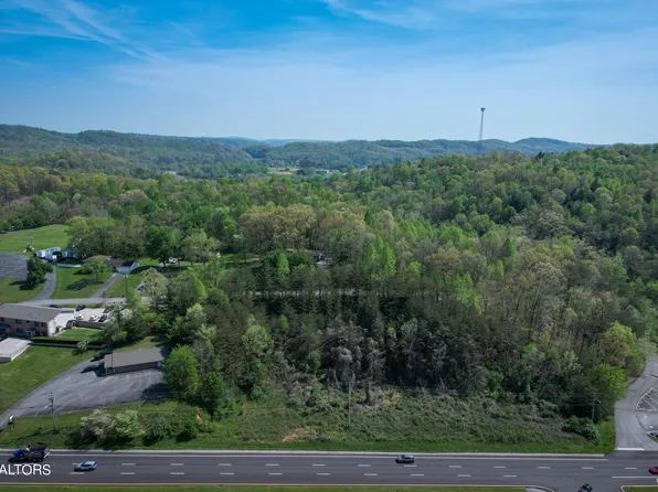 2200 N Gateway Ave, Rockwood, TN 37854