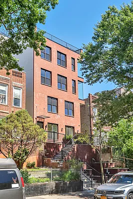 Rented by Bank Neary | media 36