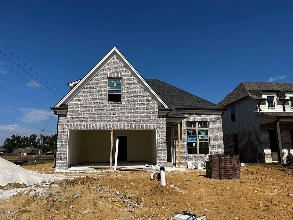 1st image of 15 Chickasaw Trace Dr