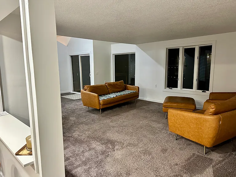 720 Boulevard St — Photo 16