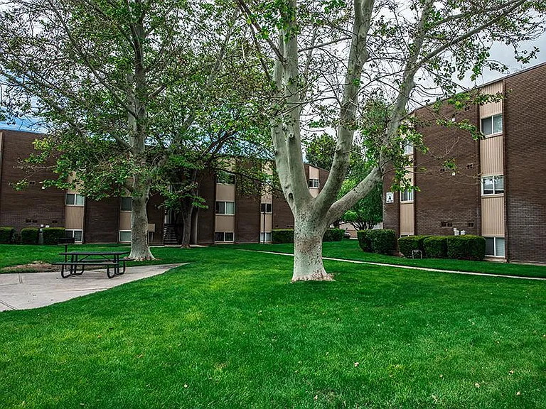 Arden Place Apartments — Photo 11