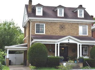 1025 2nd St W, Huntington, WV 25701