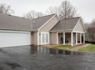 162 Ashton Lake Dr, Battle Creek, MI 49015