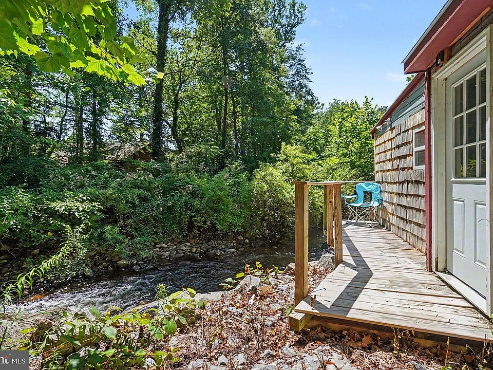 7th image of 198 Black Gap Rd Lot 55