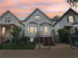 3119 W Cortland St, Chicago, IL 60647