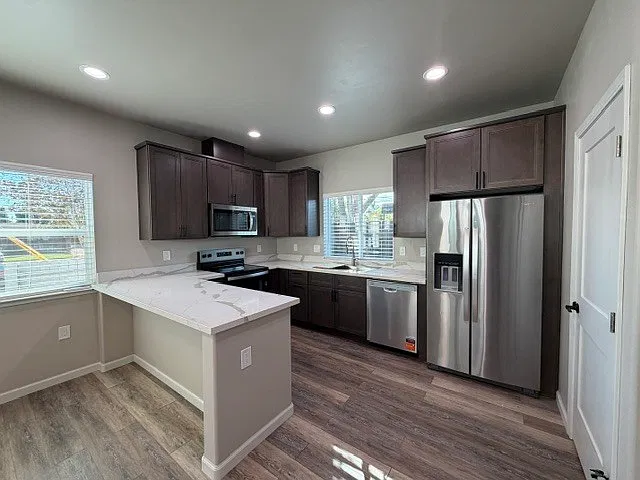 1517 Schulenberg Avenue — Photo 4