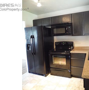 4th image of 2417 13th Ave