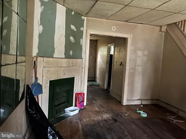 5628 Crowson St, Philadelphia, PA 19144