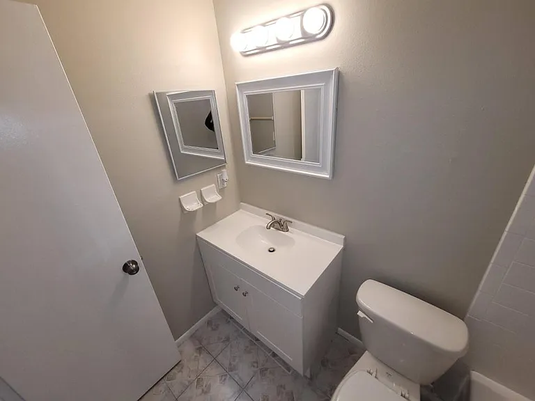 2917 Wainwright Ct — Photo 16