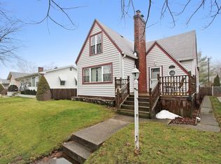 1333 Lincoln St, Hobart, IN