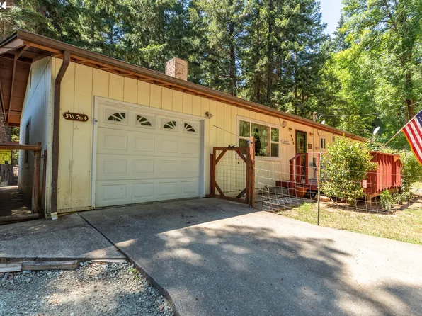 535 7th St, Glendale, OR 97442