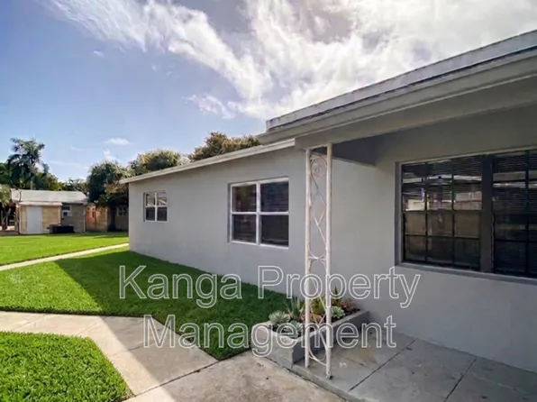 3716 Henry Ave, West Palm Beach, FL 33405